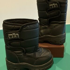 Black WFS Kids' Winter Snow Boots New Size 7 Toddler